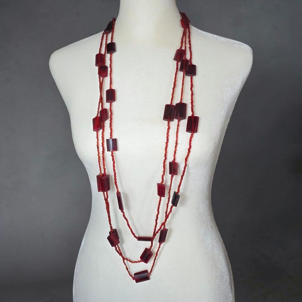 Vintage Y2K Boho Multi-Strand Necklace Red Dyed Bovine Horn Seed Bead 21 Inch